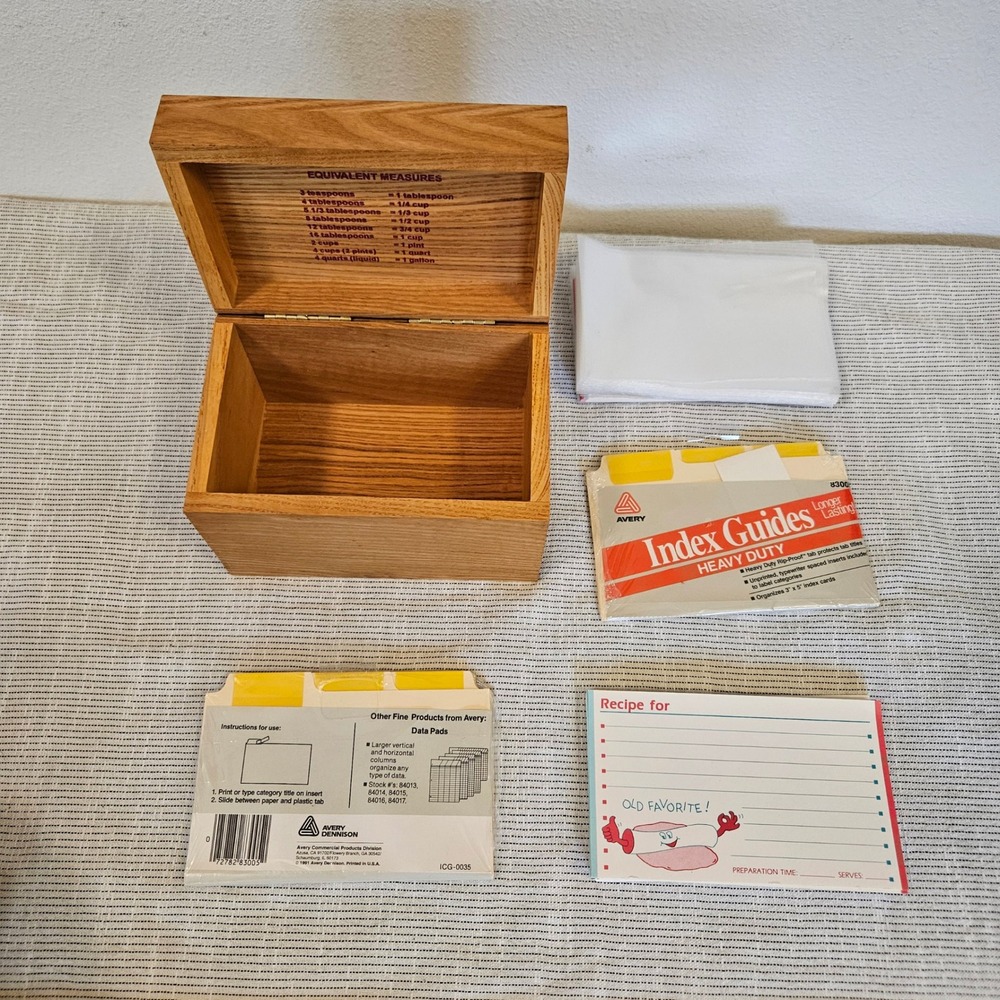 Vintage Oak Wood Recipe Box with Conversion Chart Index Guides and Cards